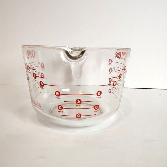 Vtg PYREX 8 Cup Glass Measuring Cup 64oz Red Lettering 2 Qt Batter Bowl - Picture 2 of 5